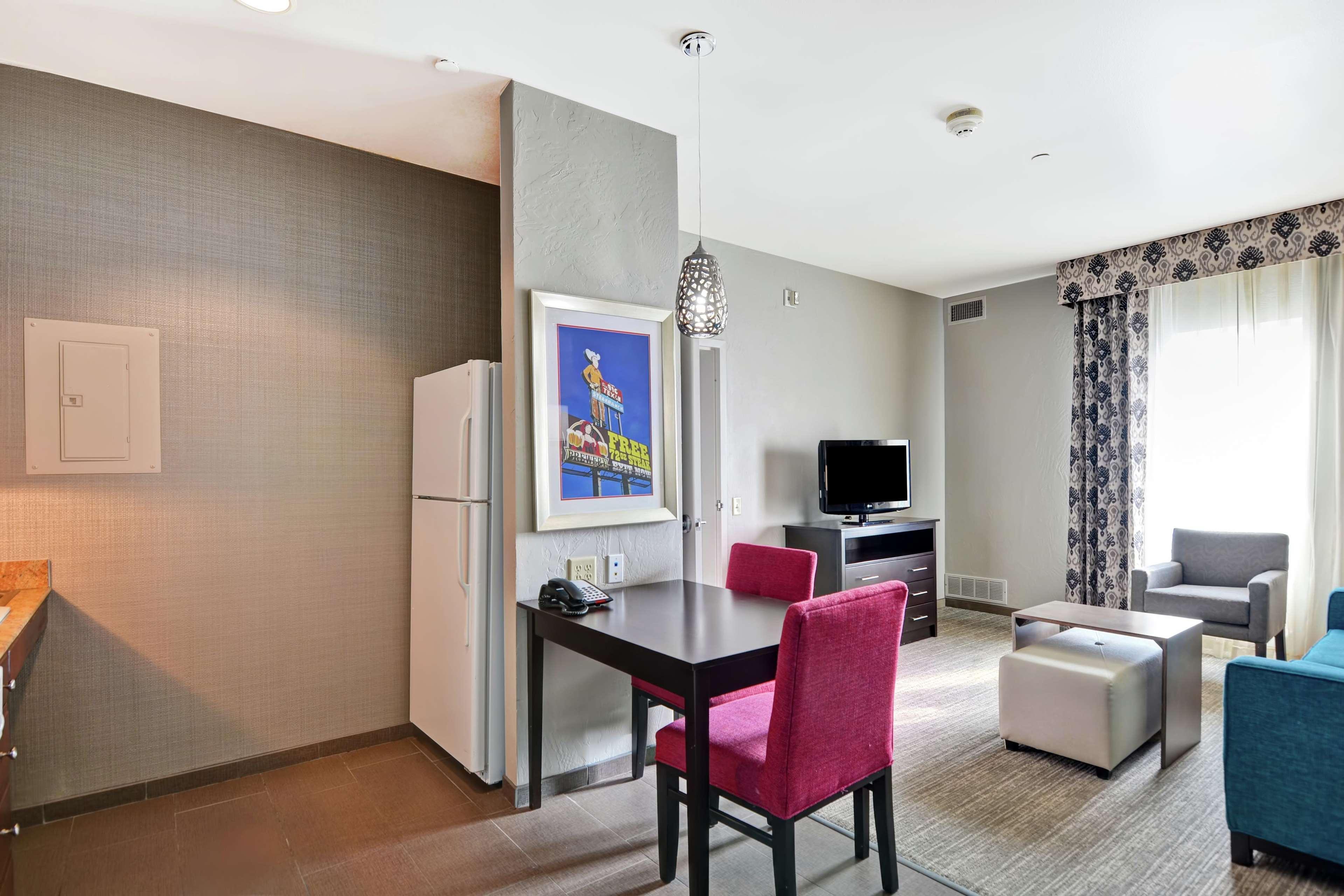 Homewood Suites By Hilton Амарило Екстериор снимка