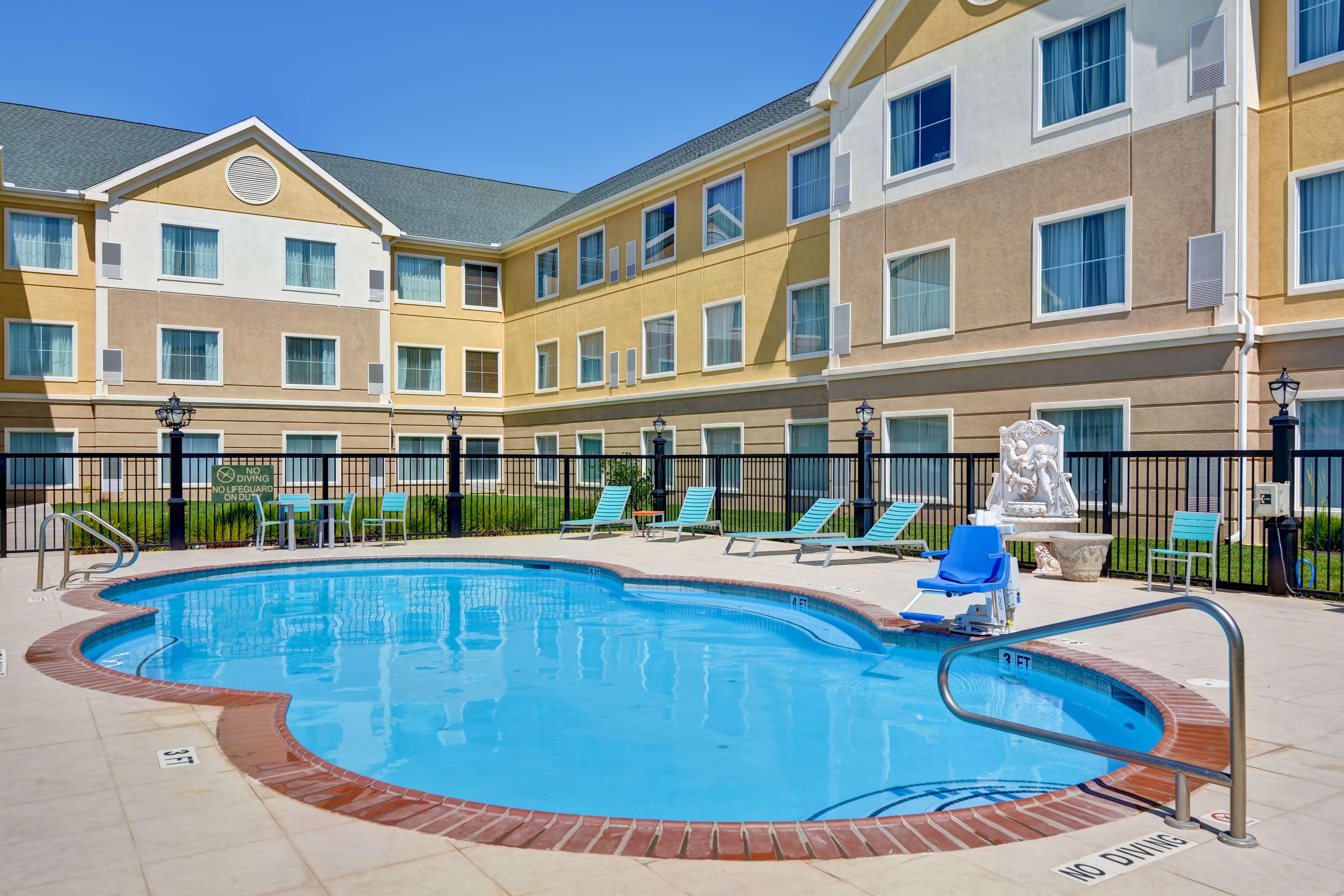 Homewood Suites By Hilton Амарило Екстериор снимка